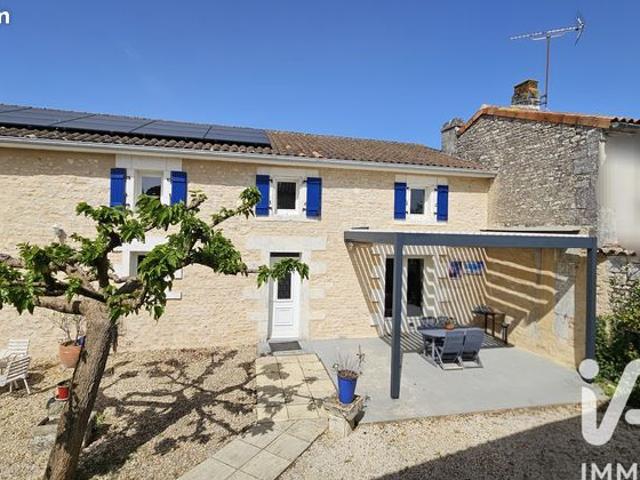Maison de village 6 pièces 192 m²