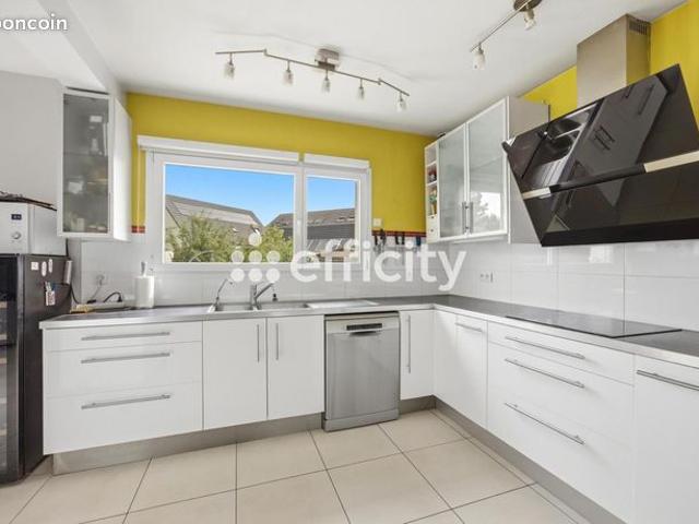 Maison de village 6 pièces 193 m²