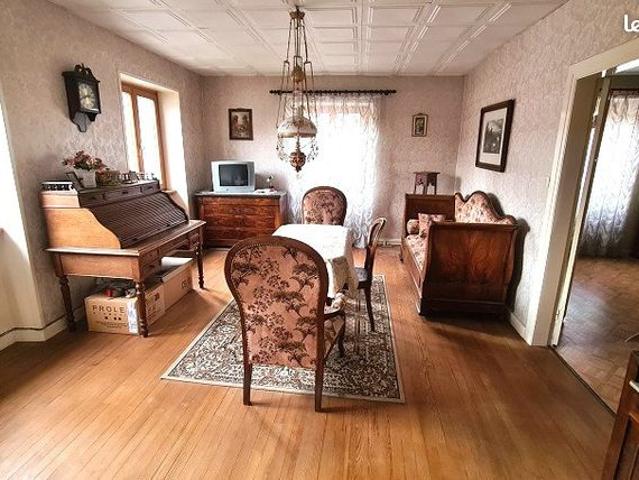 Maison de village 6 pièces 194 m²