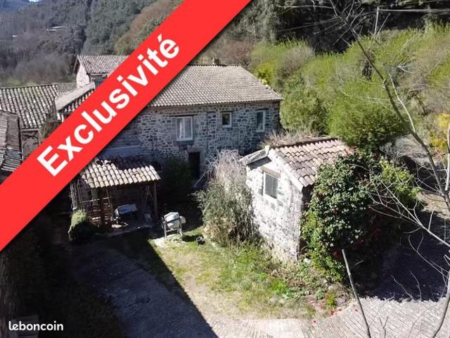 Maison de village 6 pièces 194 m²