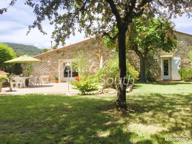 Maison de village 6 pièces 200 m²