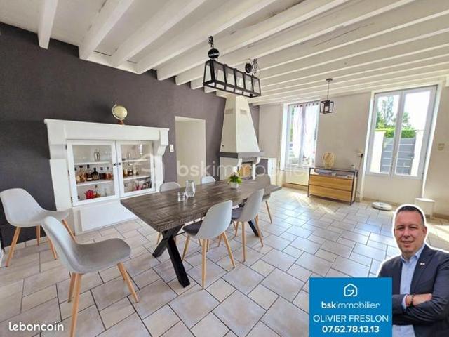 Maison de village 6 pièces 205 m²