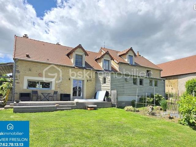 Maison de village 6 pièces 209 m²