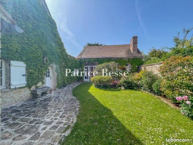 Maison de village 6 pièces 210 m²