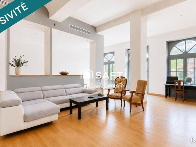 Maison de village 6 pièces 210 m²