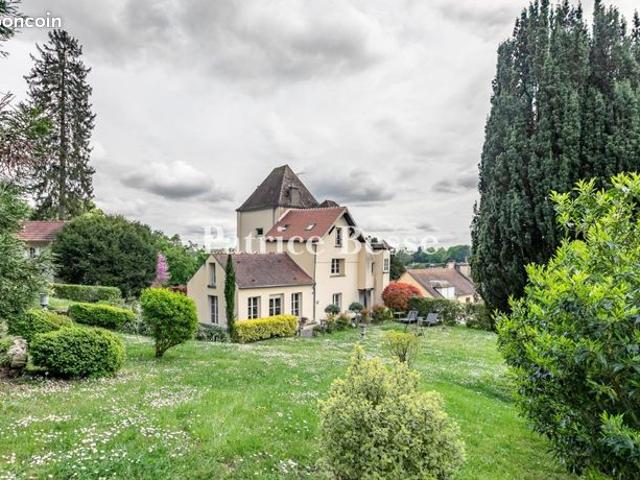Maison de village 6 pièces 204 m²