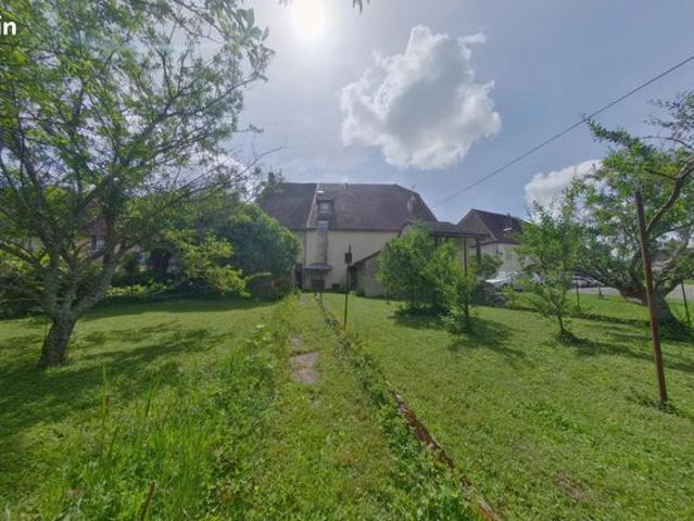 Maison de village 6 pièces 220 m²