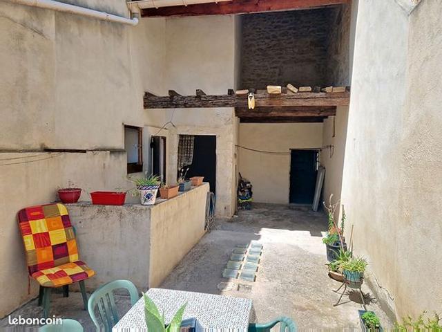 Maison de village 6 pièces 233 m²