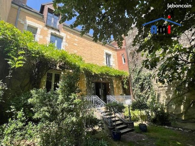 Maison de village 6 pièces 249 m²