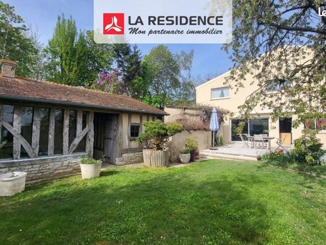 Maison de village 6 pièces 277 m²