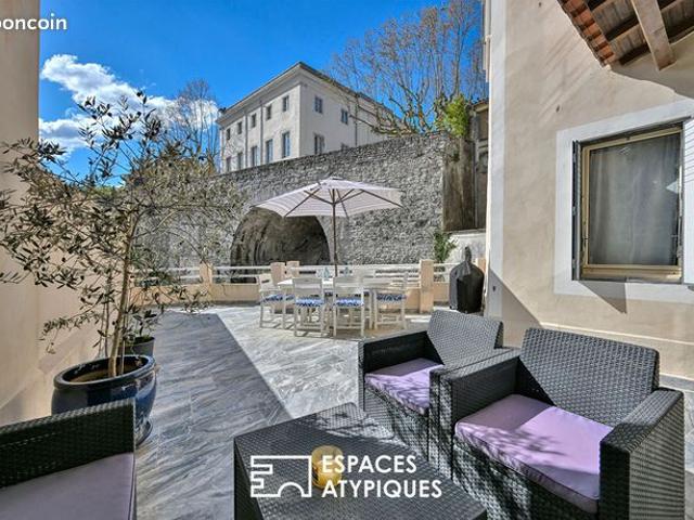 Maison de village 6 pièces 279 m²