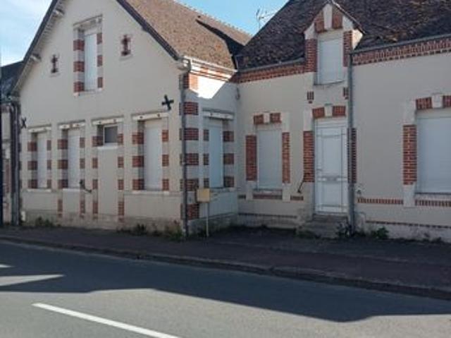 Maison de village 6 pièces 320 m²
