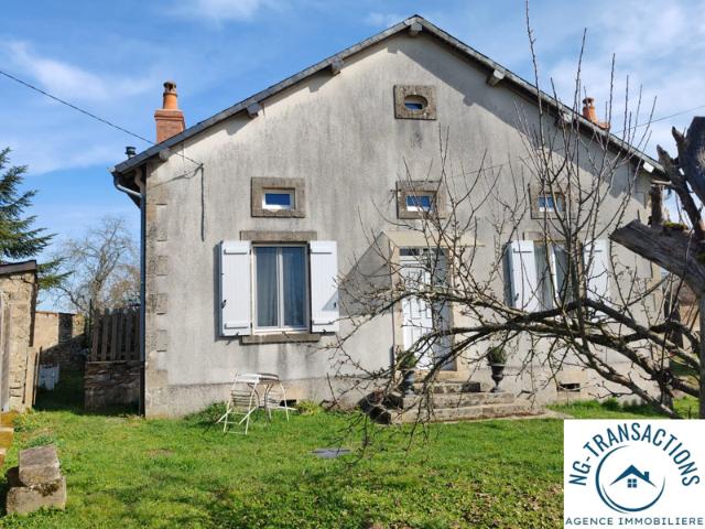 MAISON DE VILLAGE