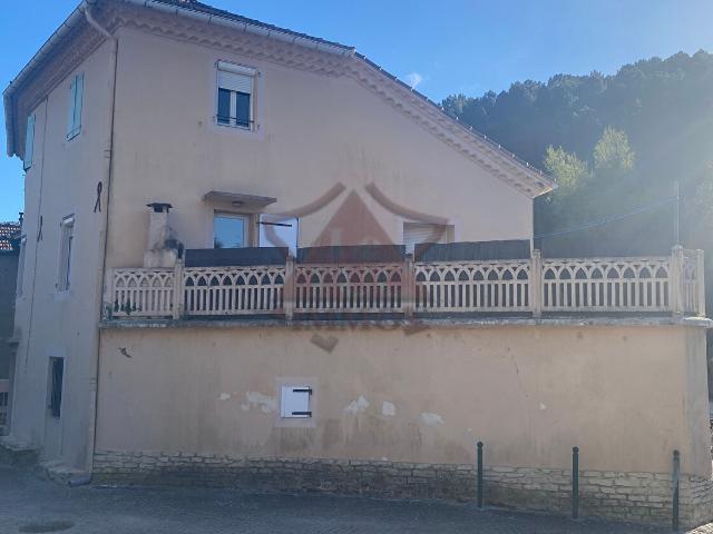 Maison de village