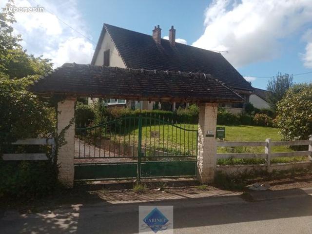 Maison de village 7 pièces 92 m²