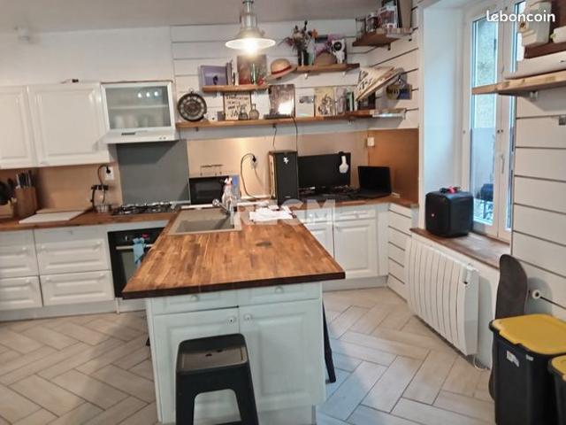 Maison de village 7 pièces 100 m²