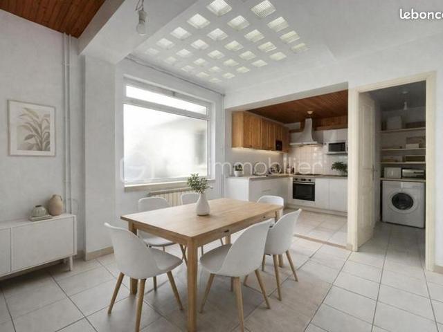 Maison de village 7 pièces 128 m²