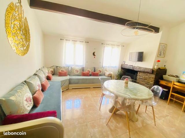 Maison de village 7 pièces 130 m²