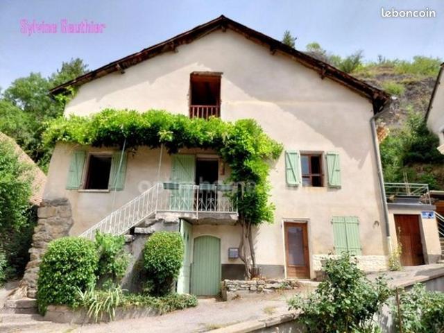 Maison de village 7 pièces 133 m²
