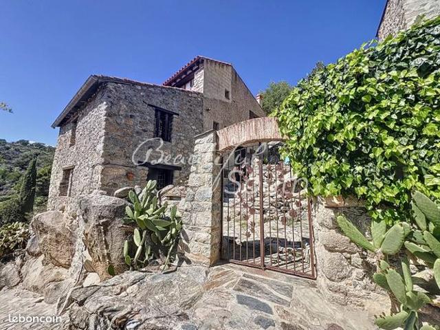 Maison de village 7 pièces 139 m²