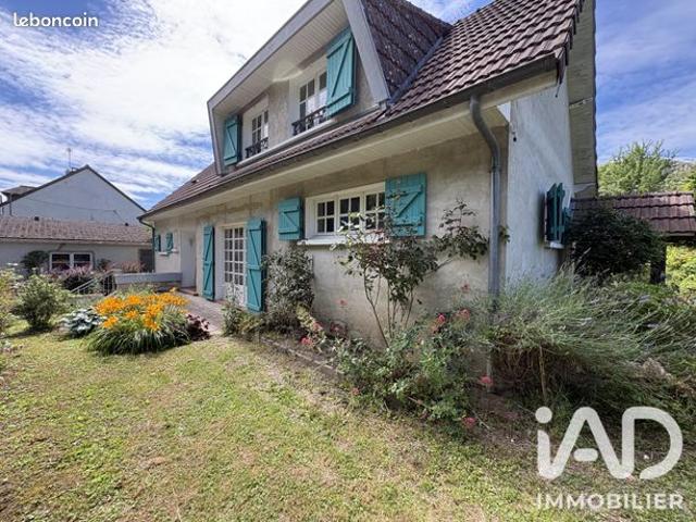 Maison de village 7 pièces 140 m²
