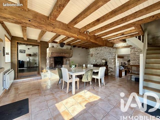 Maison de village 7 pièces 142 m²