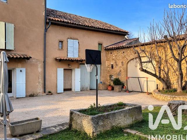 Maison de village 7 pièces 148 m²