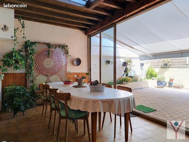 Maison de village 7 pièces 148 m²