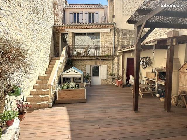 Maison de village 7 pièces 158 m²