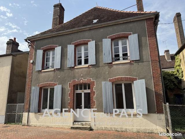 Maison de village 7 pièces 163 m²