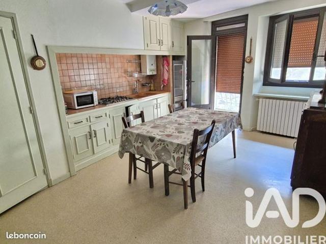 Maison de village 7 pièces 168 m²