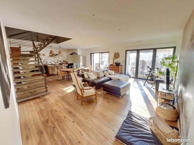 Maison de village 7 pièces 169 m²
