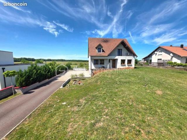 Maison de village 7 pièces 176 m²