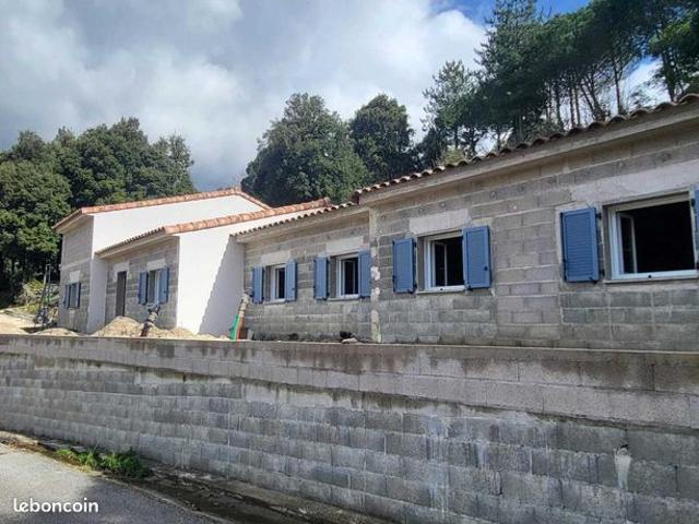 Maison de village 7 pièces 180 m²