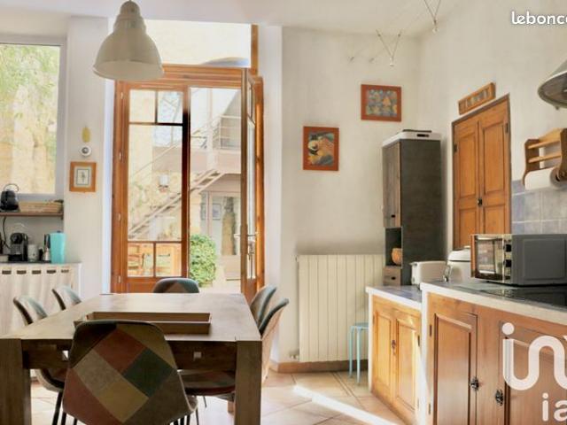 Maison de village 7 pièces 180 m²