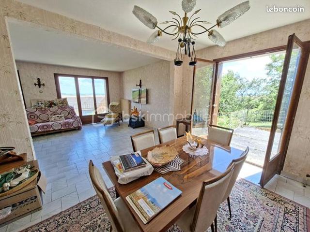 Maison de village 7 pièces 181 m²