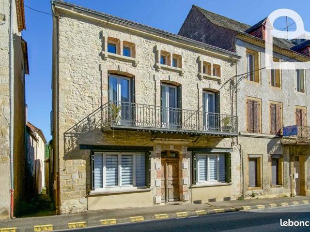 Maison de village 7 pièces 185 m²