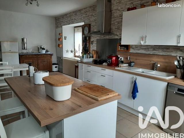 Maison de village 7 pièces 190 m²
