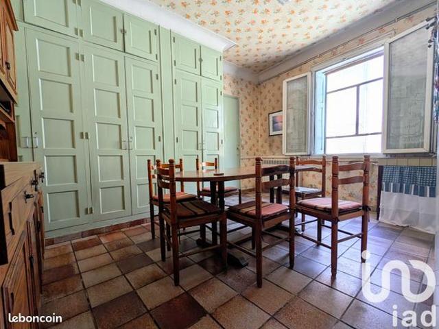 Maison de village 7 pièces 196 m²