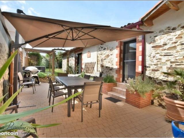 Maison de village 7 pièces 200 m²