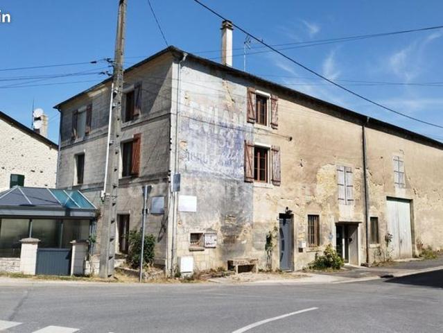 Maison de village 7 pièces 200 m²