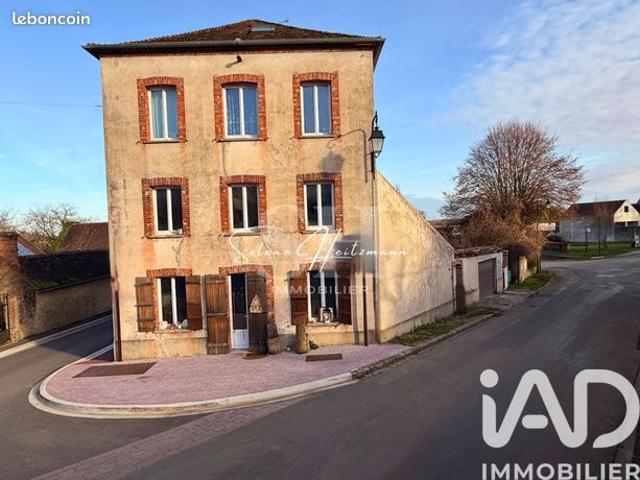 Maison de village 7 pièces 205 m²