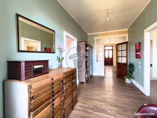 Maison de village 7 pièces 207 m²