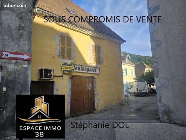 Maison de village 7 pièces 210 m²