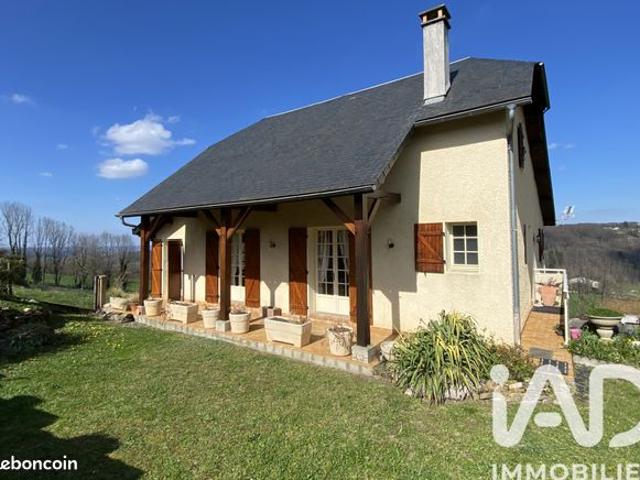 Maison de village 7 pièces 210 m²