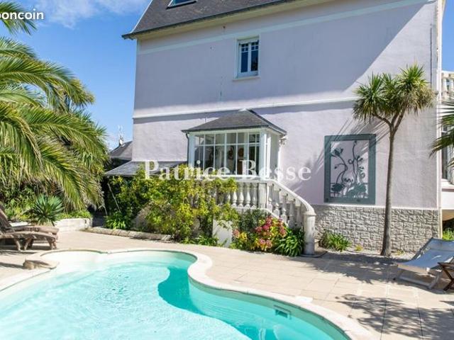 Maison de village 7 pièces 210 m²