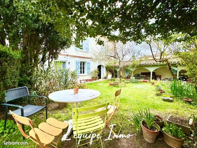 Maison de village 7 pièces 215 m²