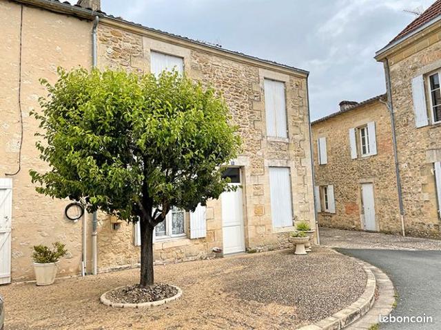 Maison de village 7 pièces 215 m²