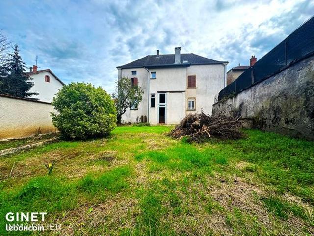 Maison de village 7 pièces 216 m²