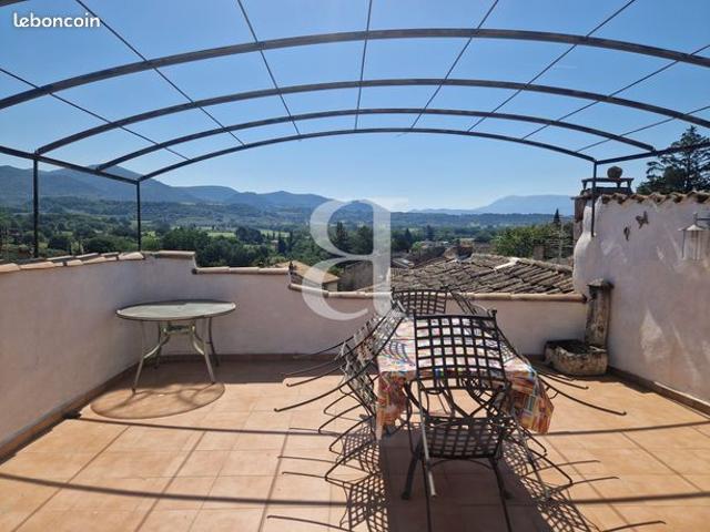 Maison de village 7 pièces 217 m²